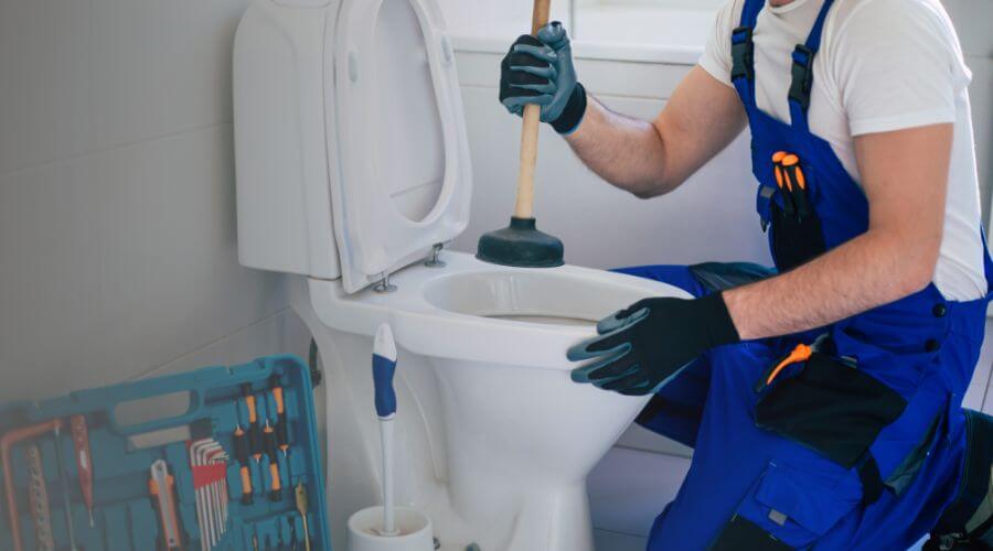 Professional sewer line replacement in Strasburg, OH